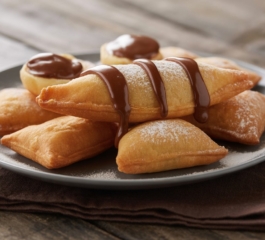 PASTEL DE LEITE NINHO COM NUTELLA