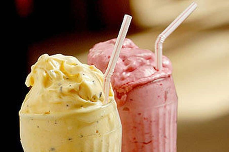 melhor-smoothie-de-morango-com-banana