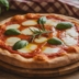 A MELHOR PIZZA EM 6 MINUTOS FÁCIL